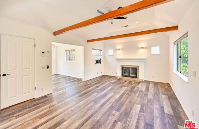 655 Brooks Ave photos photos