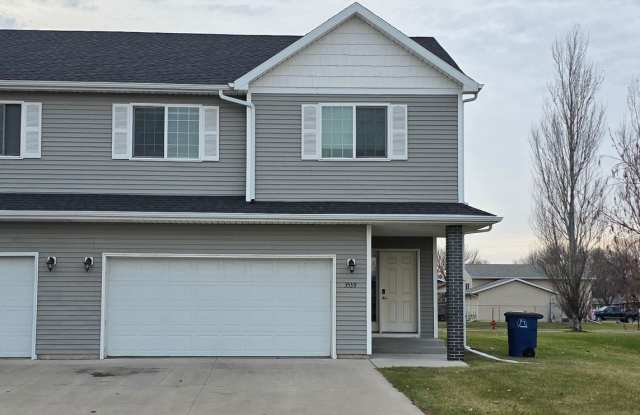 3 Bed 3 Bath Twin Home photos photos