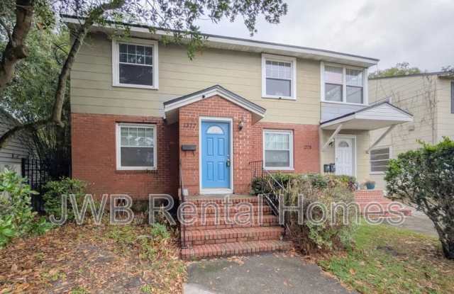 1377 Ingleside Ave Unit B photos photos