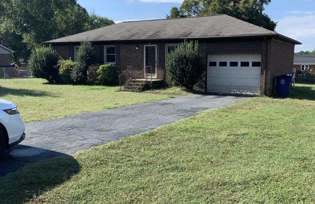 118 Smith Cir Gallery 1