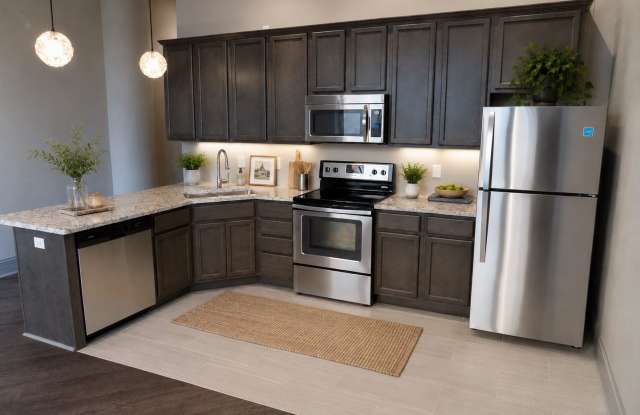 Come live in the Parker Building in Downtown Davenport. Gallery 4