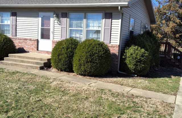 2-bedroom house for $925 per month photos photos