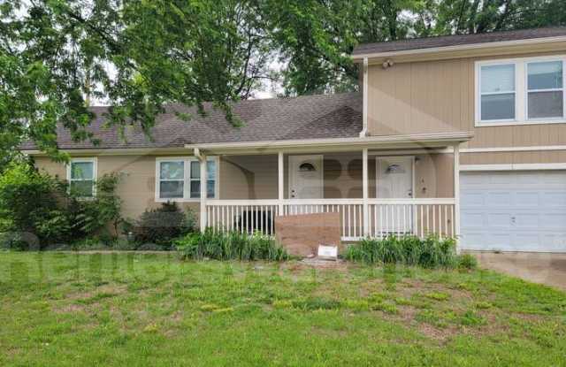 1619 Lawrence Avenue photos photos