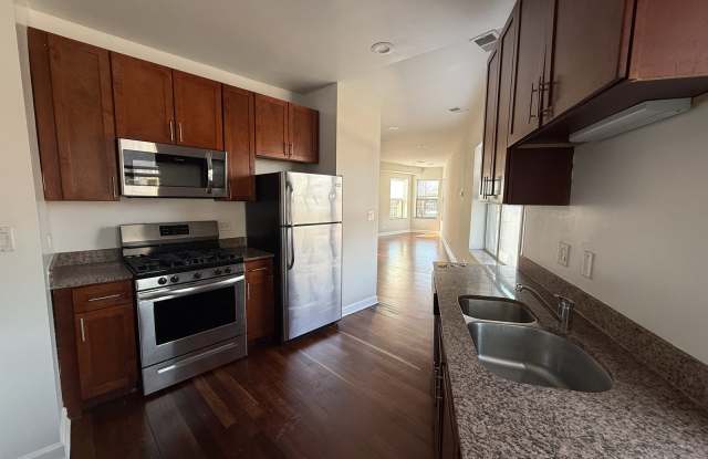 2048 West Touhy Avenue photos photos