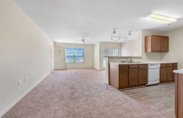 2-Bedroom Apartment Available Now (Lifestyle, Balance, Style) Gallery 4