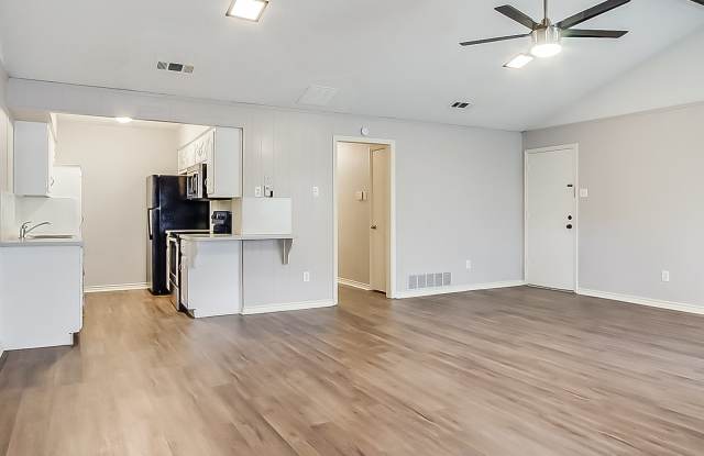 504 Sierra Drive Gallery 3