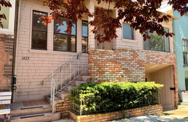 Beautifully Updated Inner Richmond Home with Private Backyard Gallery 1