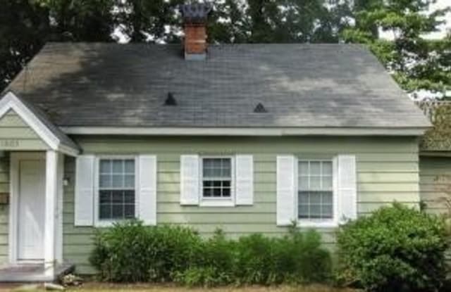 1005 E 3rd Street - 1005 East 3rd Street, Greenville, NC 27858