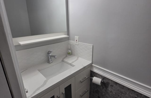 1351 Northwest 94th Way - 1 photos photos