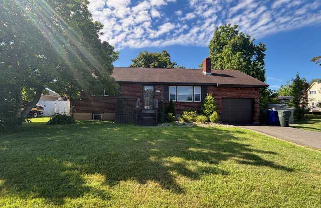 173 Harding Avenue photos photos