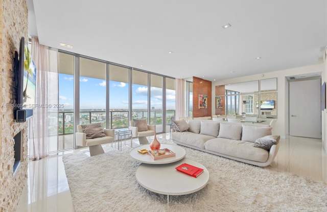 9705 Collins Avenue photos photos