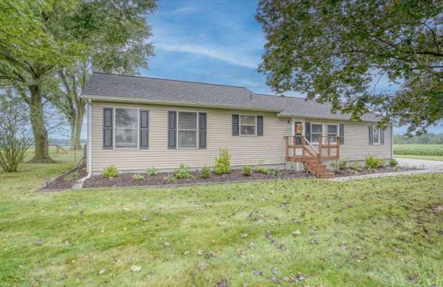 Just What You Have Been Looking For a Single Family Ranch in a Quaint Country Setting - 1005 Clark Farm Road, New Castle County, DE 19977 Just What You Have Been Looking For a Single Family Ranch in a Quaint Country Setting - 1005 Clark Farm Road, New Castle County, DE 19977