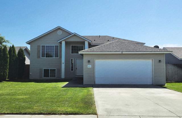419 N Arbutus Ave photos photos