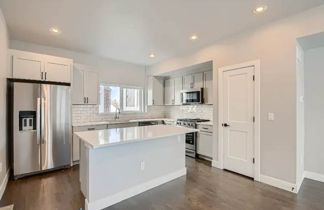 Newer Build 2 Bed 2.5 Bath Townhome for Rent! photos photos