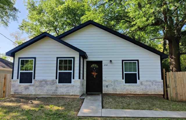 212 Lenox photos photos