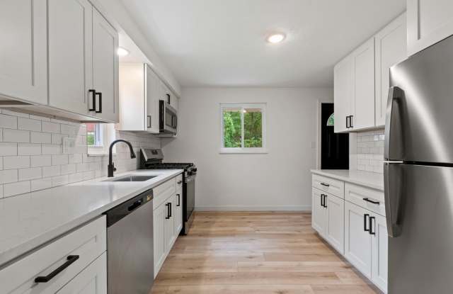 RENT SPECIAL AVAILABLE, get your FIRST MONTH FREE! NEWLY RENOVATED 3-bedroom in PENN HILLS! Gallery 3