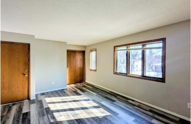 825 Jessamine Avenue E photos photos