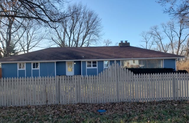 9200 Eastern Avenue - 9200 Eastern Avenue, Kansas City, MO 64138