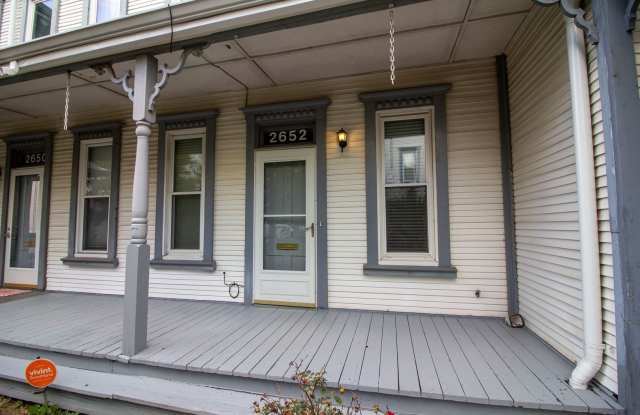 Large Townhome w/ garage in sought after Gate District! photos photos