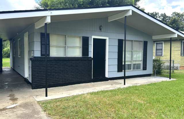 605 Choctaw Drive Gallery 4