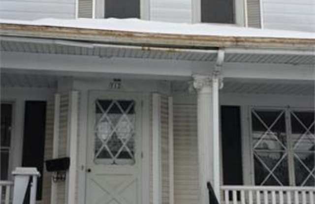 712 Merritt Ave photos photos 712 Merritt Ave photos photos