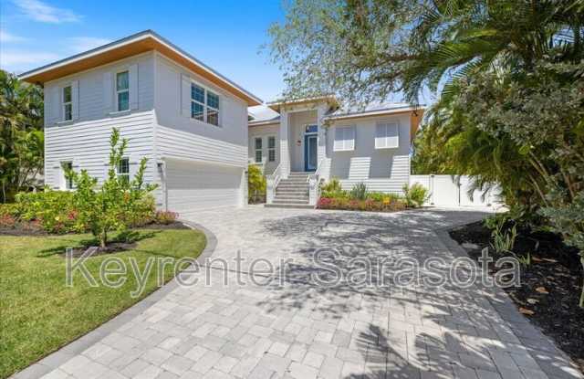 3919 Roberts Point Rd photos photos