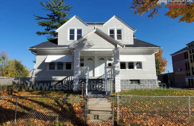 3204 N 24th St - 3204 North 24th Street, Milwaukee, WI 53206