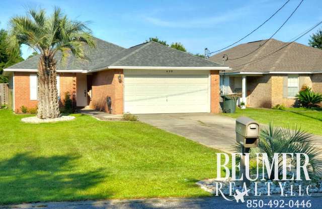 3 bedroom 2 bath home with Beautiful Backyard photos photos