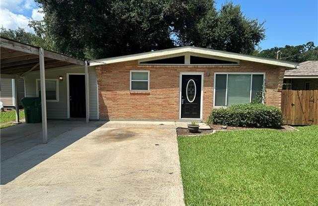724 OAK Avenue photos photos