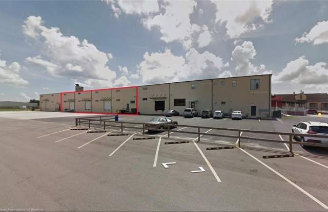 110 W Interlake Boulevard Gallery 3