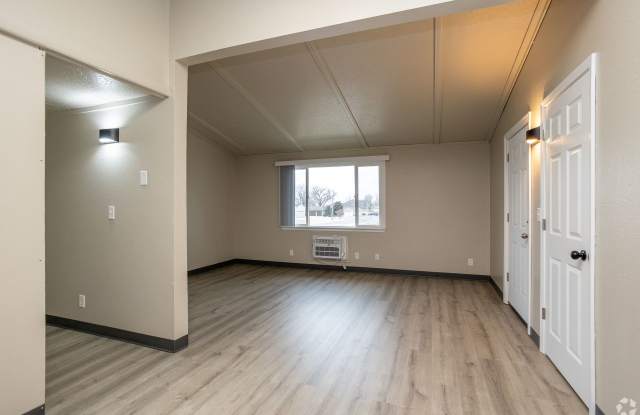 McCook Apartments Gallery 3