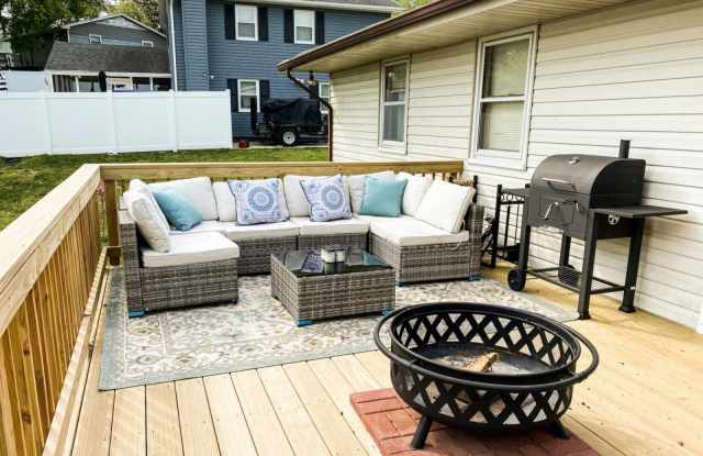 903 Country Terrace Gallery 4