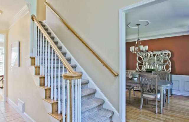 1867 Cedar Cliff Drive Gallery 2