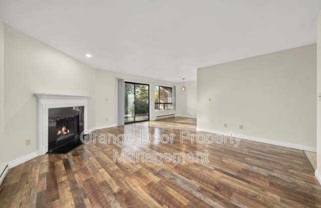 7304 North Skyview PlaceUnit A103 - 7304 North Skyview Place, Tacoma, WA 98406