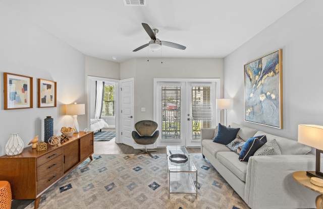 The Heights Luxury Apartments Gallery 3