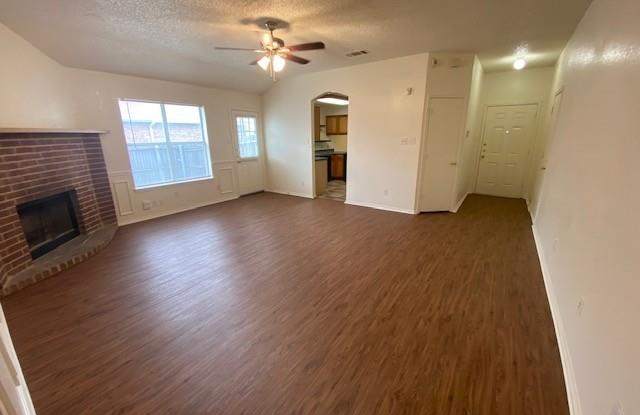 6727 White Tail Lane Gallery 2