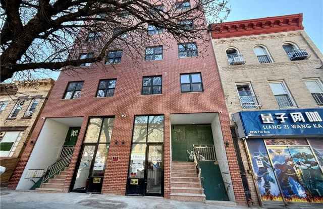 4913 7th Avenue Gallery 3
