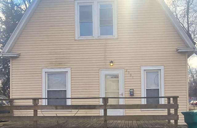 3 bed, 1 bath photos photos