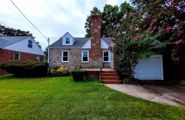1114 Benmore Avenue - 1114 Benmore Avenue, Franklin Square, NY 11010