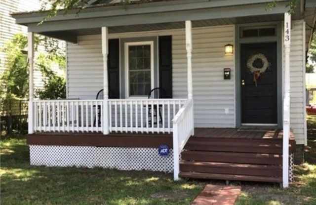143 Elm Street - 143 Elm Street, Petersburg, VA 23803