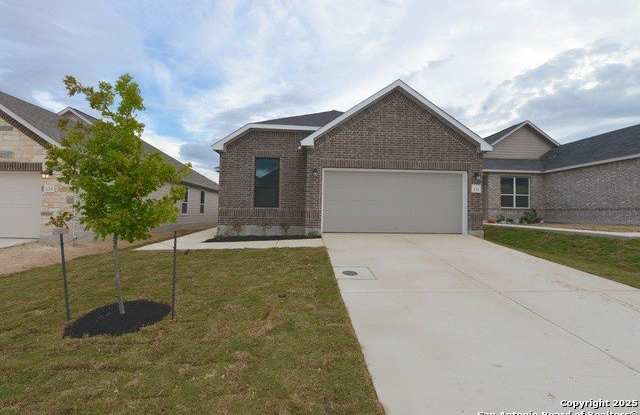 131 E Granite Shores - 131 East Granite Shores Drive, Kendall County, TX 78006 131 E Granite Shores - 131 East Granite Shores Drive, Kendall County, TX 78006