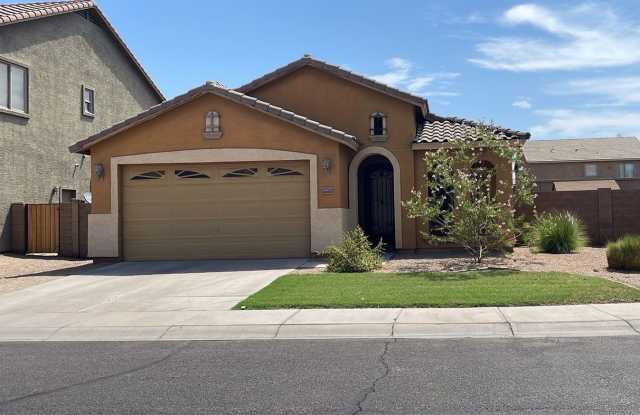 Ready for Showings! Beautiful 4-Bedroom, 2-Bath Home – Spacious & Upgraded! photos photos