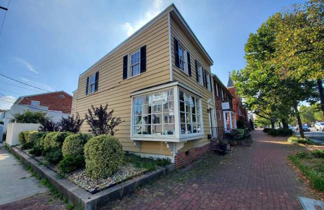 600 S WASHINGTON STREET - 600 South Washington Street, Alexandria, VA 22314