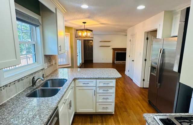 4919 Sarah Hall Ln Gallery 3
