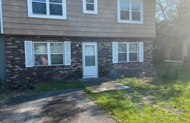 Beautiful 3bd/1.5 ba home ready to rent. Gallery 1