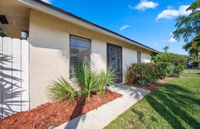 197 SE 1st Circle photos photos