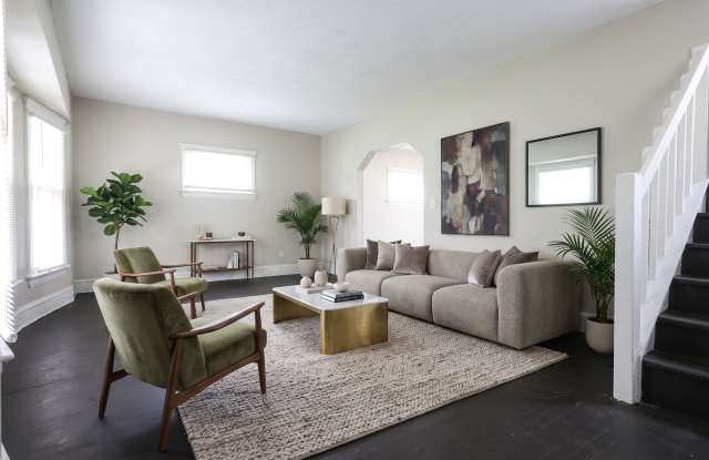 Section 8 and Eden Welcomed in this 3 bedroom 1 bath home! photos photos