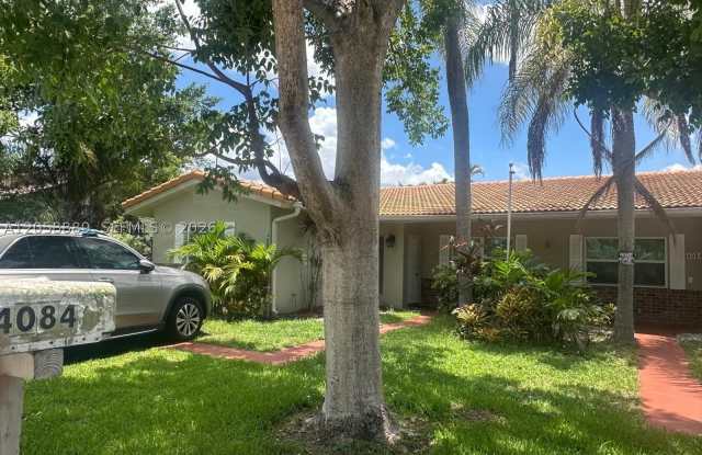 4084 Coral Springs Dr Gallery 4