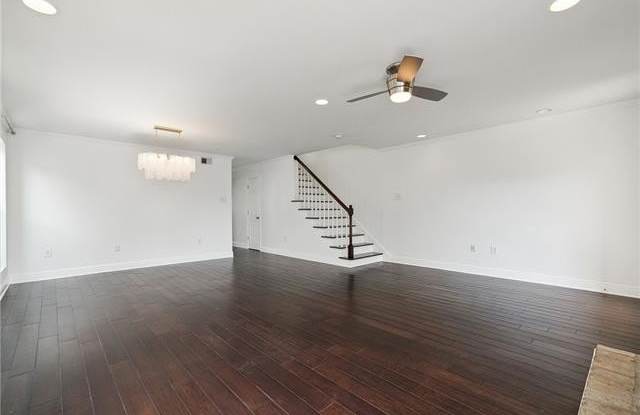 6542 AVENUE A Gallery 3