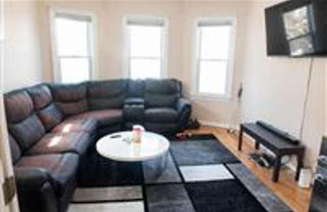 64 Brooks St. #5E Boston MA 02135 photos photos